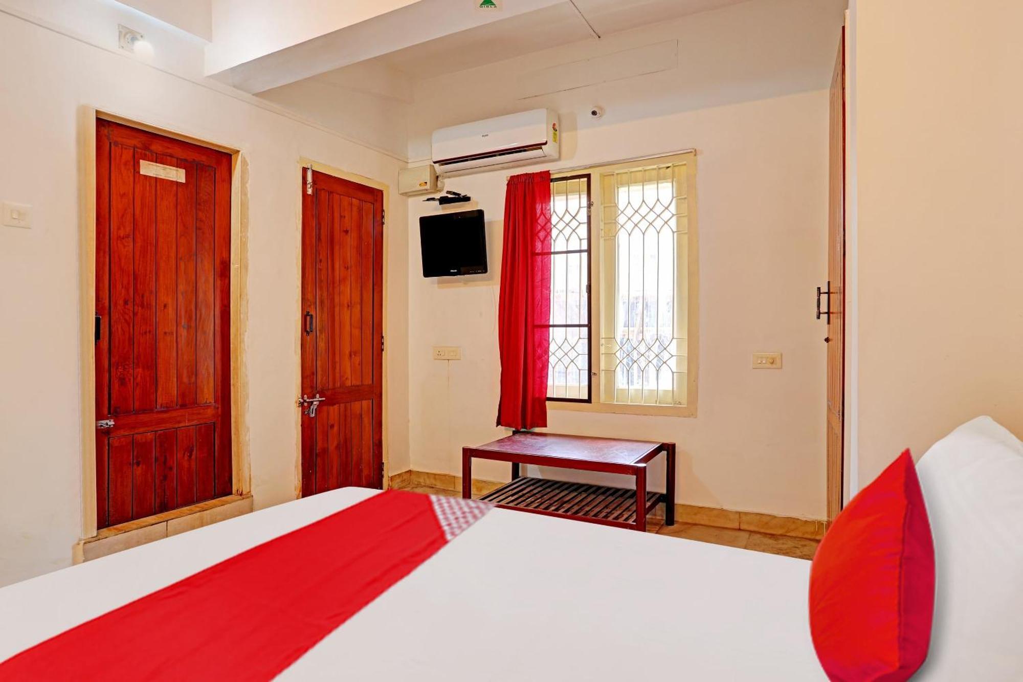 Hotel O Safa Inn Trippapur Exterior foto